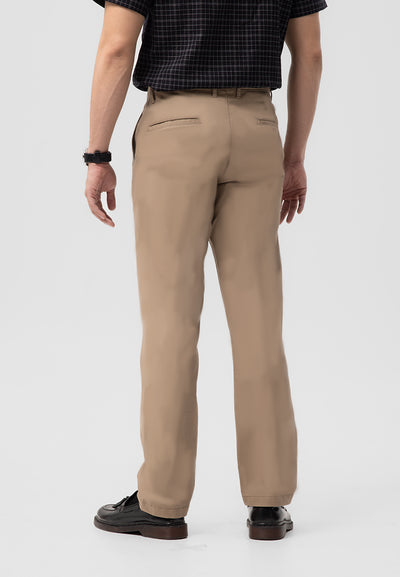 MANZONE - Celana Panjang Chinos Pria Sora Regular Fit - Brown