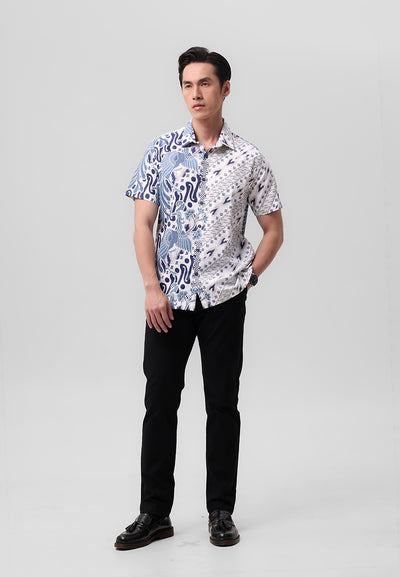 MANZONE - Kemeja Batik Lengan Pendek Pria Kripawarman Modern Fit - White