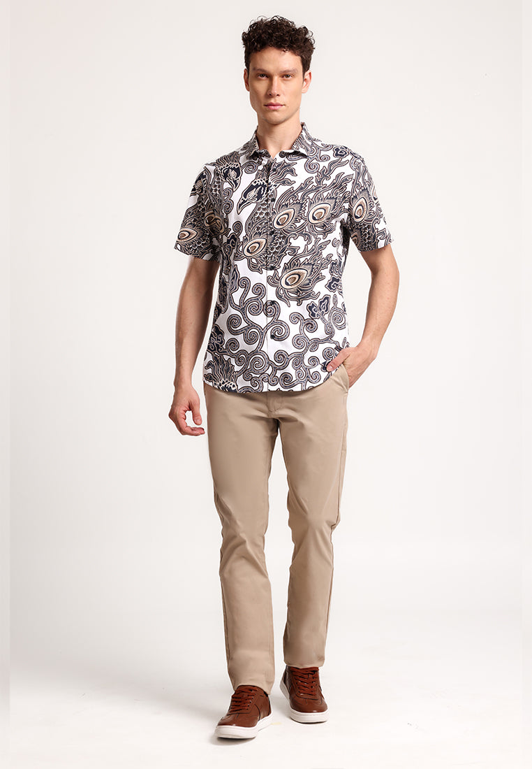 MANZONE - Kemeja Batik Lengan Pendek Pria Parama Slim Fit - White