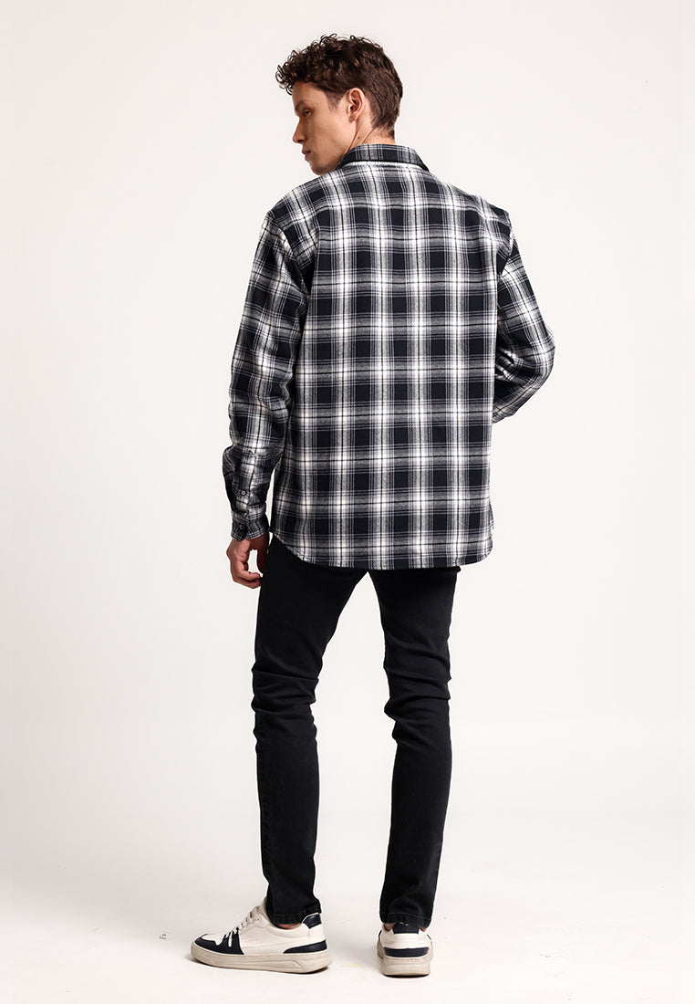 MANZONE - Kemeja Lengan Panjang Pria Riley Comfort Fit - Black