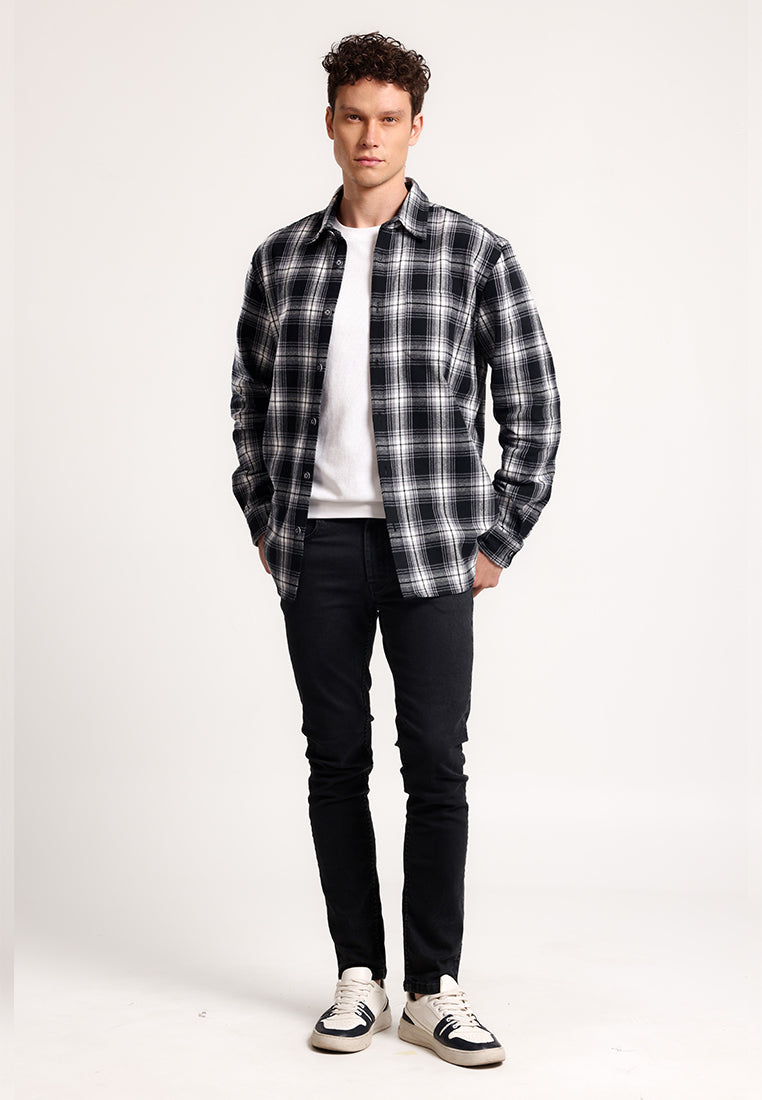 MANZONE - Kemeja Lengan Panjang Pria Riley Comfort Fit - Black