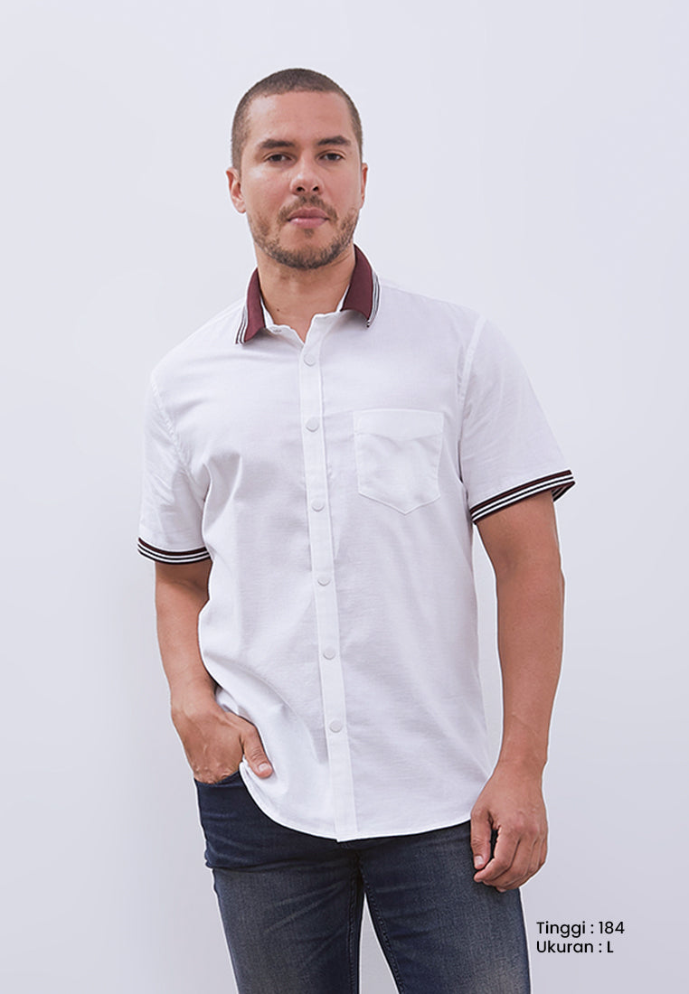 MANZONE - Kemeja Oxford Lengan Pendek Pria Turner Slim Fit - White