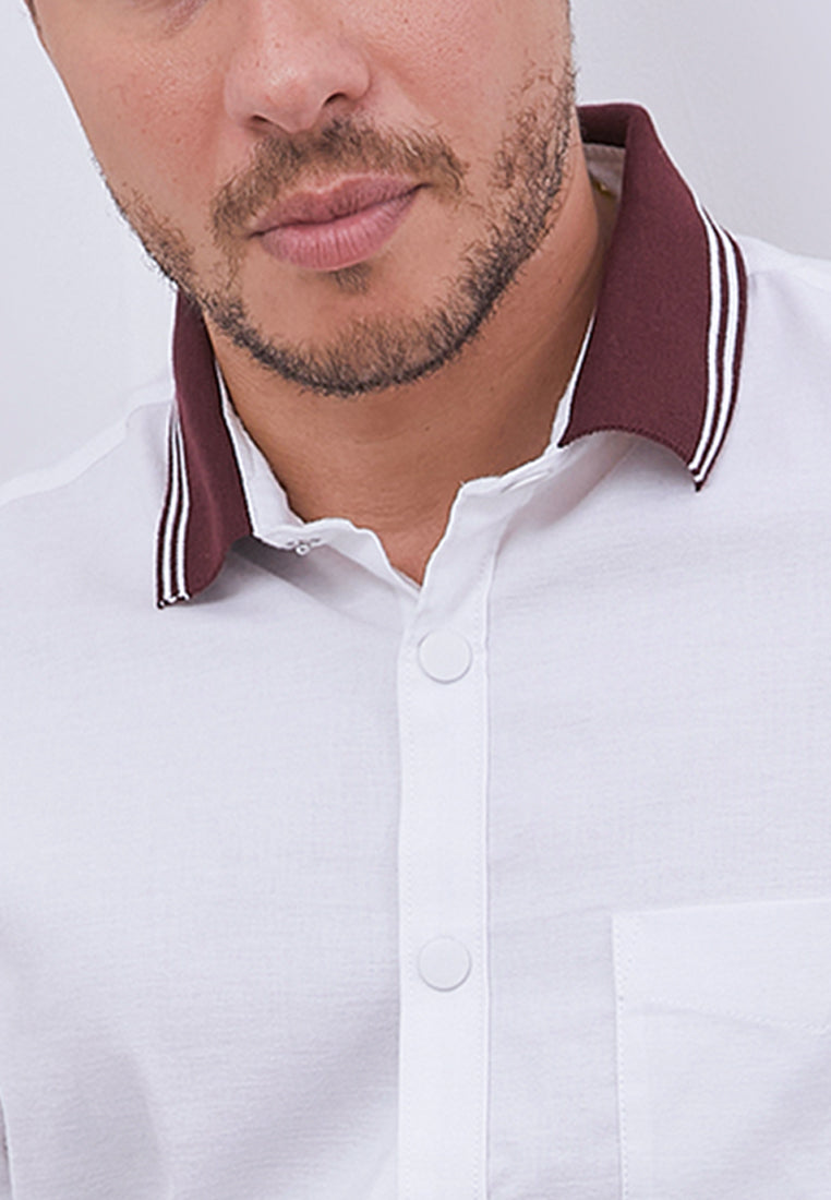 MANZONE - Kemeja Oxford Lengan Pendek Pria Turner Slim Fit - White