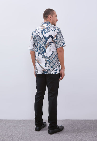 MANZONE - Kemeja Batik Lengan Pendek Pria Cakrayudha 02 Comfort Fit - White
