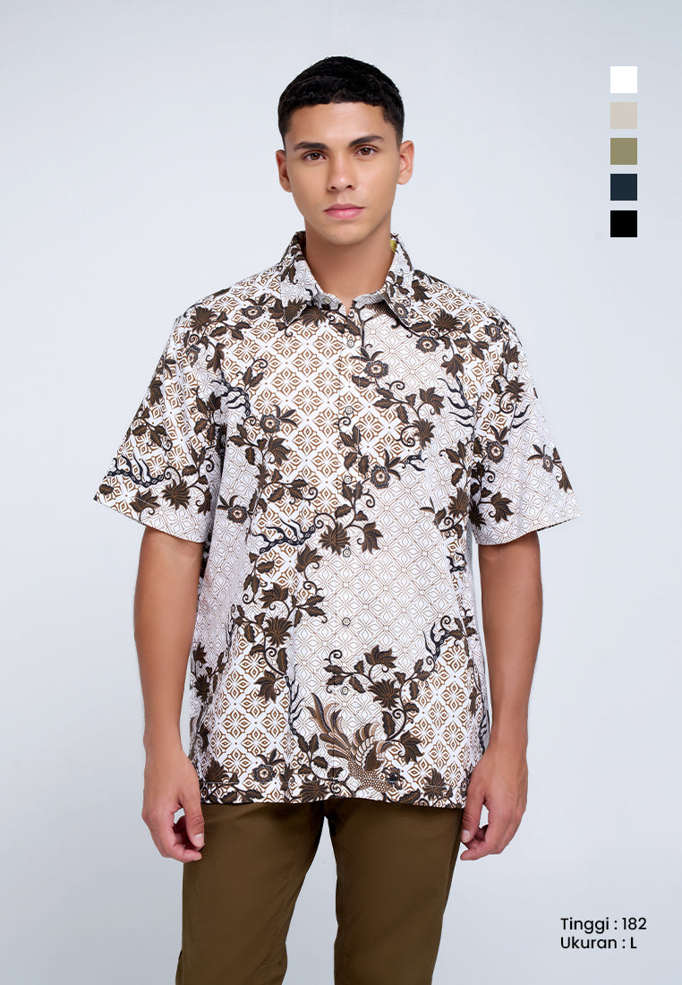 MANZONE - Kemeja Batik Lengan Pendek Pria Cakrayudha 03 Comfort Fit - White