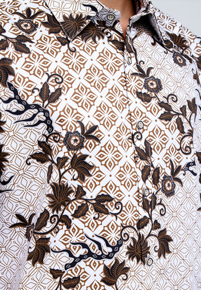 MANZONE - Kemeja Batik Lengan Pendek Pria Cakrayudha 03 Comfort Fit - White