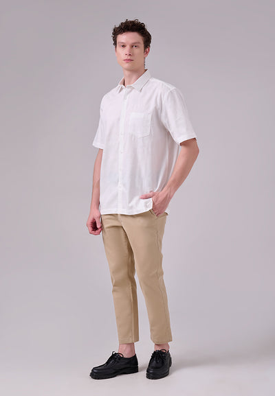 MANZONE - Kemeja Dobby Lengan Pendek Pria Janis Comfort Fit - White