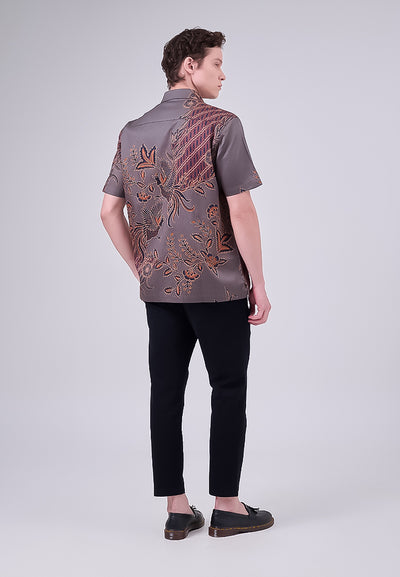 MANZONE - Kemeja Batik Lengan Pendek Pria Kresna Comfort Fit - Dark Green