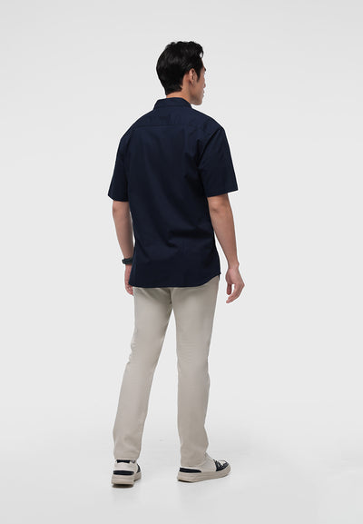 Manzone Kemeja Lengan Pendek Pria Modern Fit Ruggeds - Navy