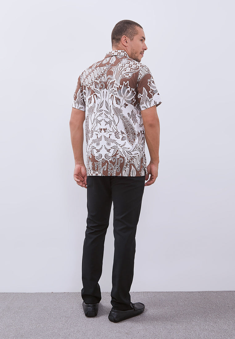 MANZONE - Kemeja Batik Lengan Pendek Pria Champaka Modern Fit - Khaki
