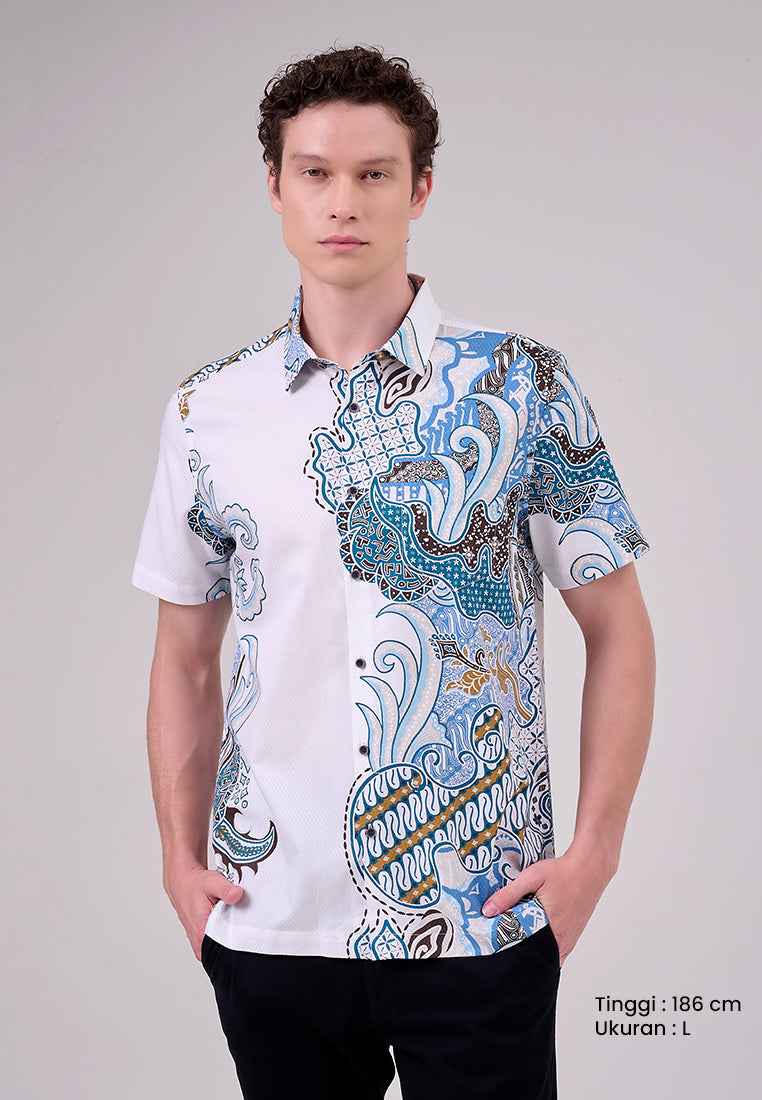 MANZONE - Kemeja Batik Lengan Pendek Pria Maharajasa Modern Fit - White