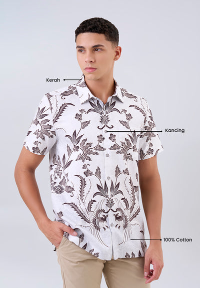 MANZONE - Kemeja Batik Lengan Pendek Pria Panembahan Modern Fit - Beige
