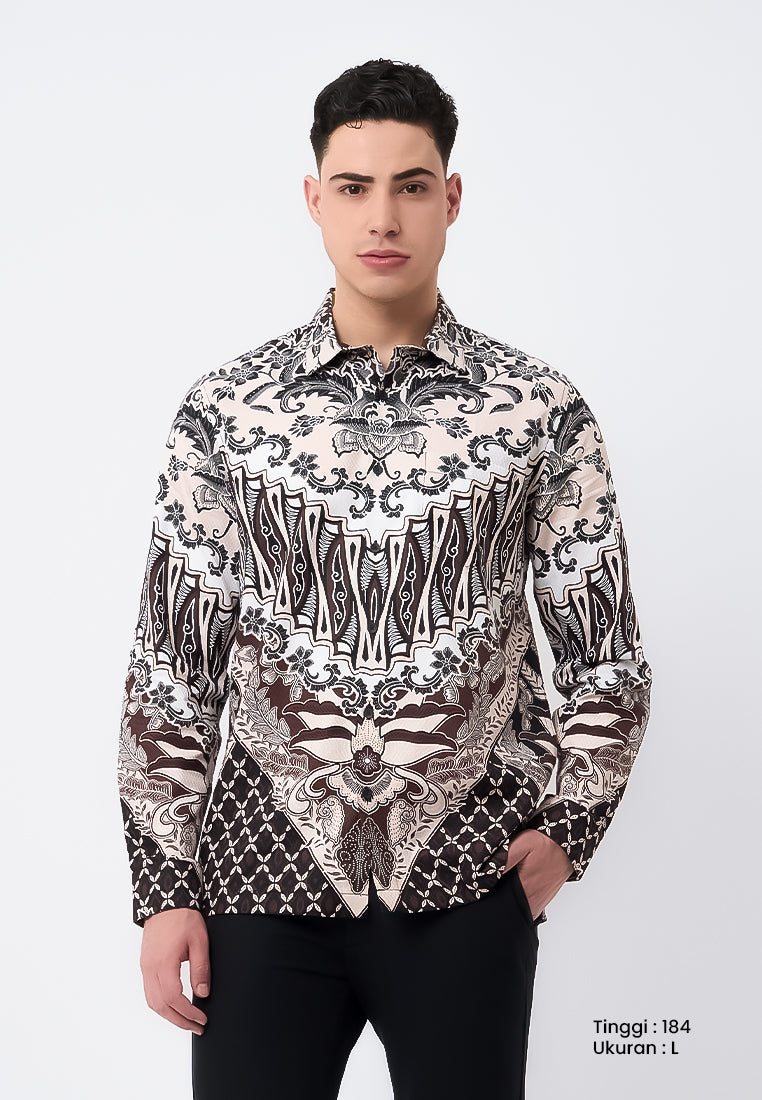 MANZONE - Kemeja Batik Lengan Panjang Pria Sundrana Modern Fit - Brown