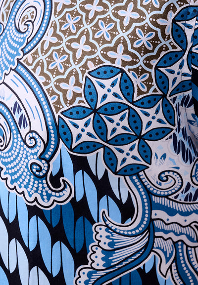 MANZONE - Kemeja Batik Lengan Pendek Pria Suraprabawa Slim Fit - Blue