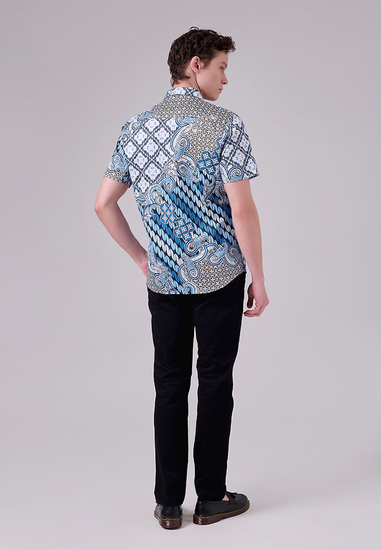 MANZONE - Kemeja Batik Lengan Pendek Pria Suraprabawa Slim Fit - Blue