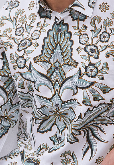 MANZONE - Kemeja Batik Lengan Panjang Pria Tirtayasa 04 Modern Fit - Green