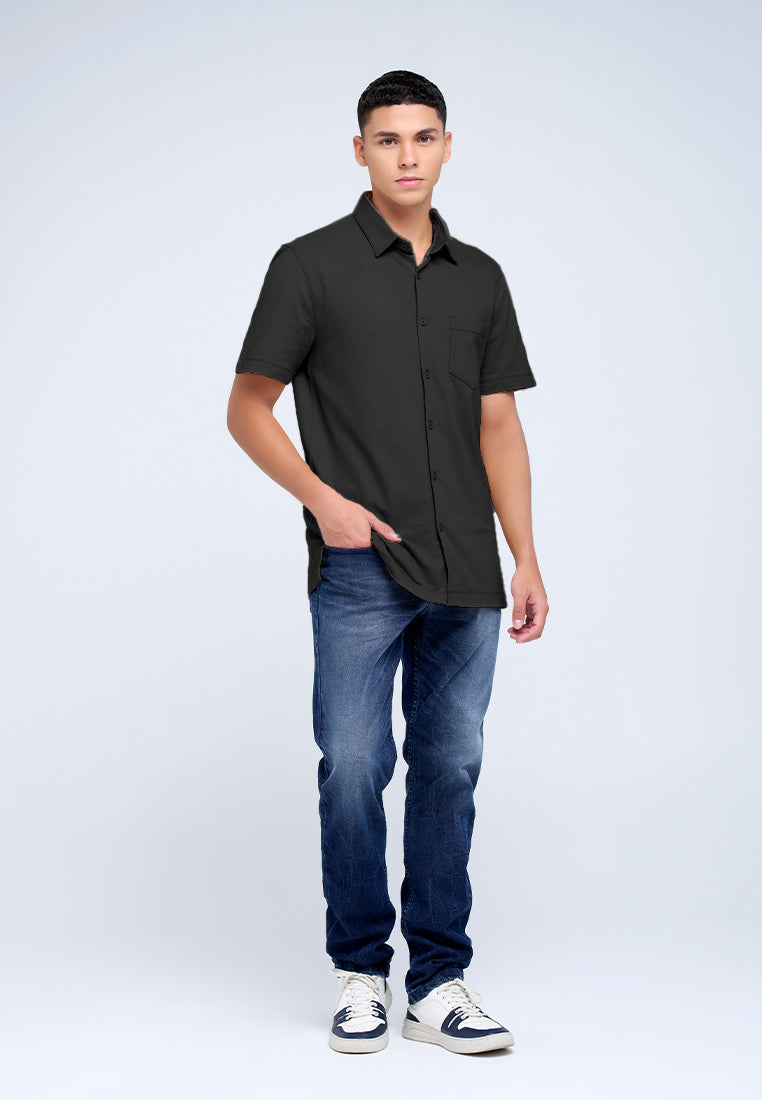 MANZONE - Kemeja Lengan Pendek Pria Ruen 05 Comfort Fit - Black