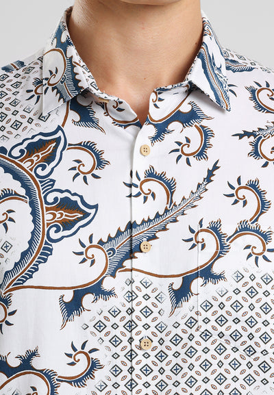 MANZONE - Kemeja Batik Lengan Pendek Pria Darajati 01 Modern Fit - White