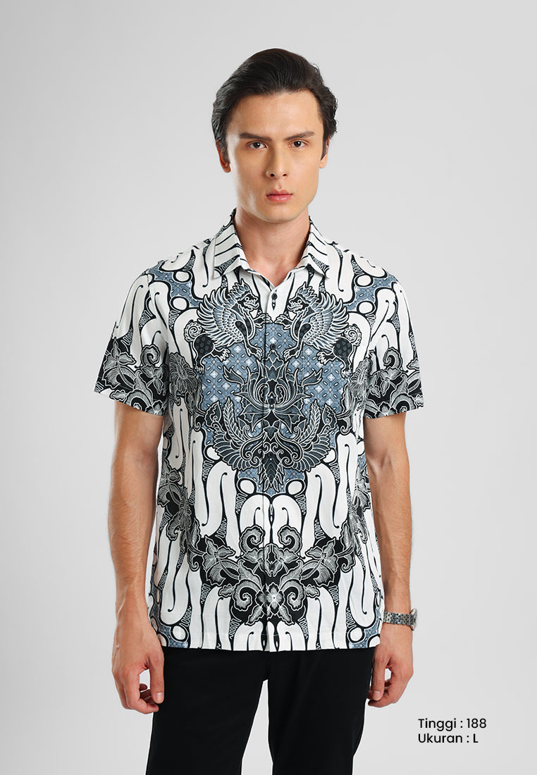 MANZONE - Kemeja Batik Lengan Pendek Pria Darajati 05 Modern Fit - White