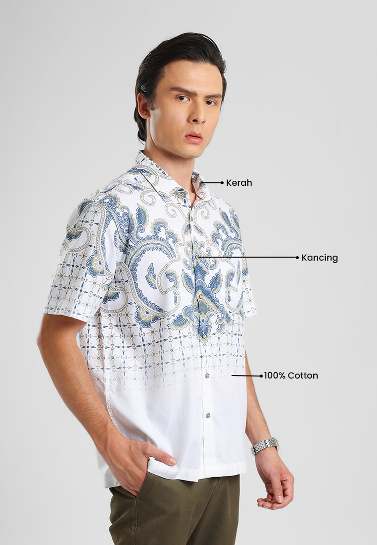 MANZONE - Kemeja Batik Lengan Pendek Pria Shiwa Comfort Fit - White