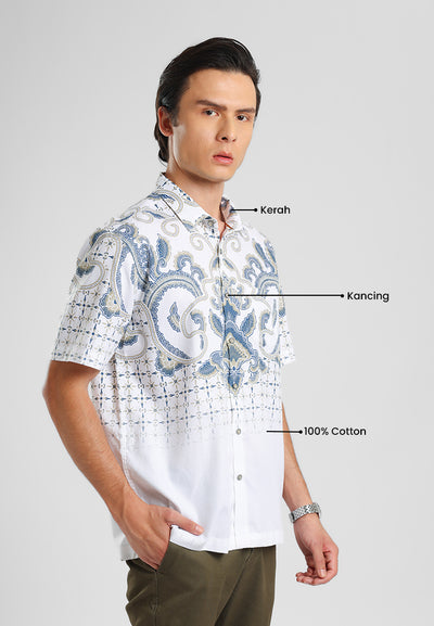 MANZONE - Kemeja Batik Lengan Pendek Pria Shiwa Comfort Fit - White