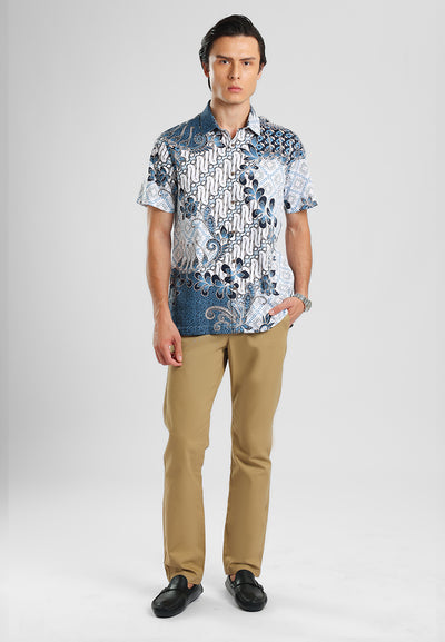 MANZONE - Kemeja Batik Lengan Pendek Pria Wira Modern Fit - Light Blue