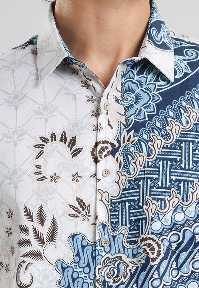 MANZONE - Kemeja Batik Lengan Pendek Pria Krakarsa Modern Fit - Blue