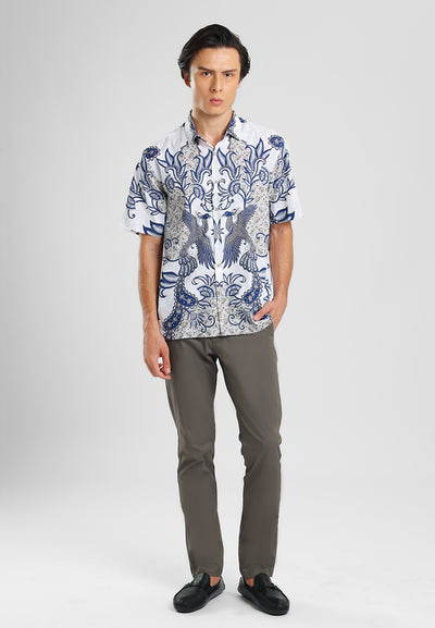 MANZONE - Kemeja Batik Lengan Pendek Pria Wirasaba Comfort Fit - Beige