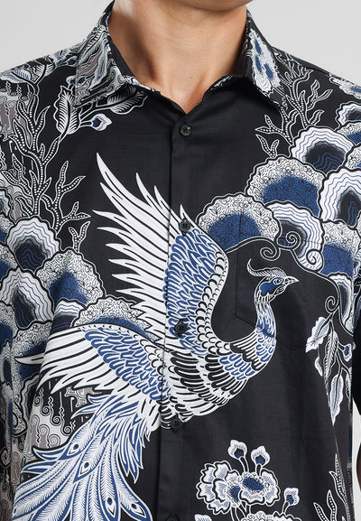 MANZONE - Kemeja Batik Lengan Pendek Pria Gubajra Comfort Fit - Black