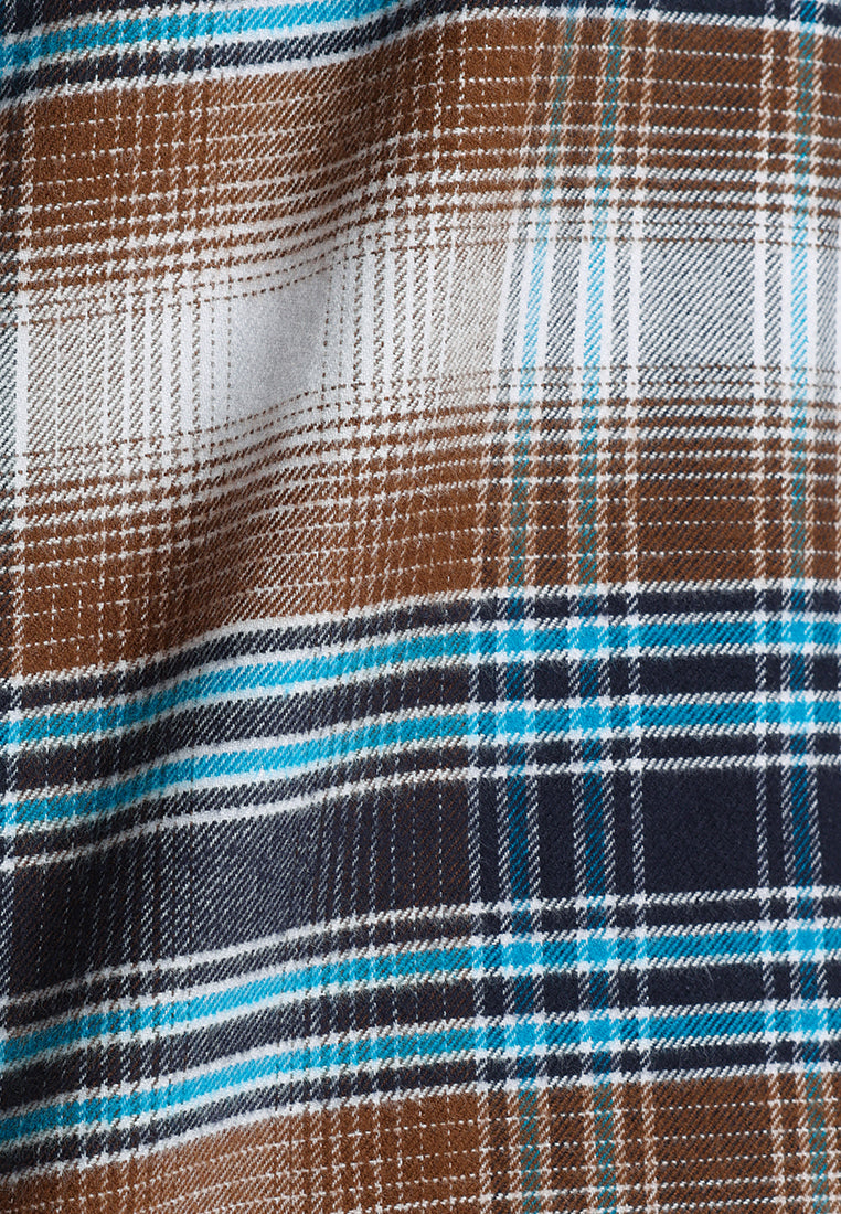 MANZONE - Kemeja Lengan Panjang Pria Cassius 04 Comfort Fit - Dark Brown