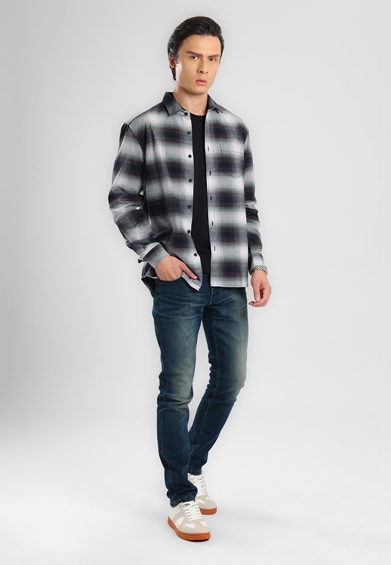 MANZONE - Kemeja Lengan Panjang Pria Cassius 01 Comfort Fit - Dark Grey