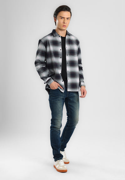 MANZONE - Kemeja Lengan Panjang Pria Cassius 01 Comfort Fit - Dark Grey