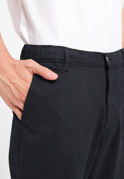 MANZONE - Celana Panjang Pria Bowzee 02 Relaxed Fit - Black