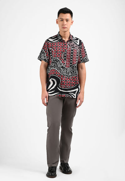 Manzone Kemeja Batik Lengan Pendek Pria PANDARKA 04 - BLACK RED