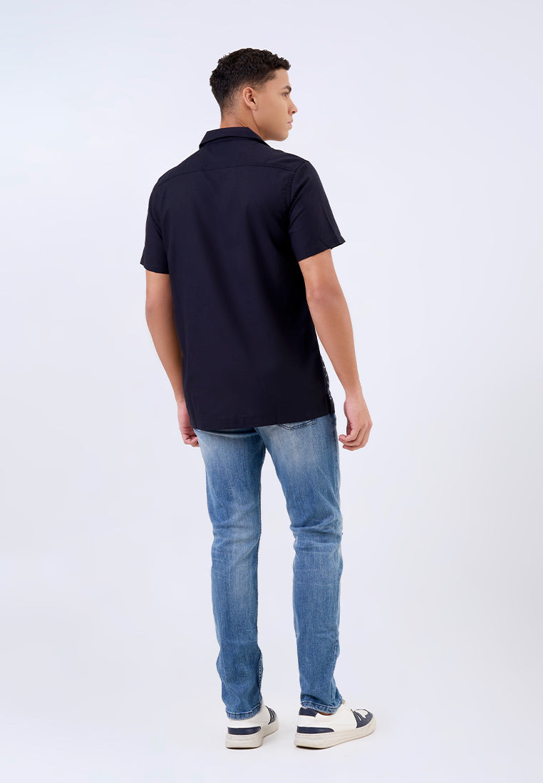 MANZONE - Kemeja Lengan Pendek Pria Chrome Modern Fit - Black