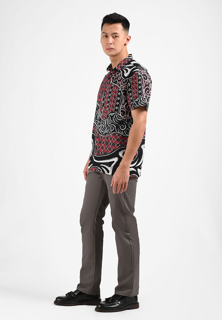 Manzone Kemeja Batik Lengan Pendek Pria PANDARKA 04 - BLACK RED