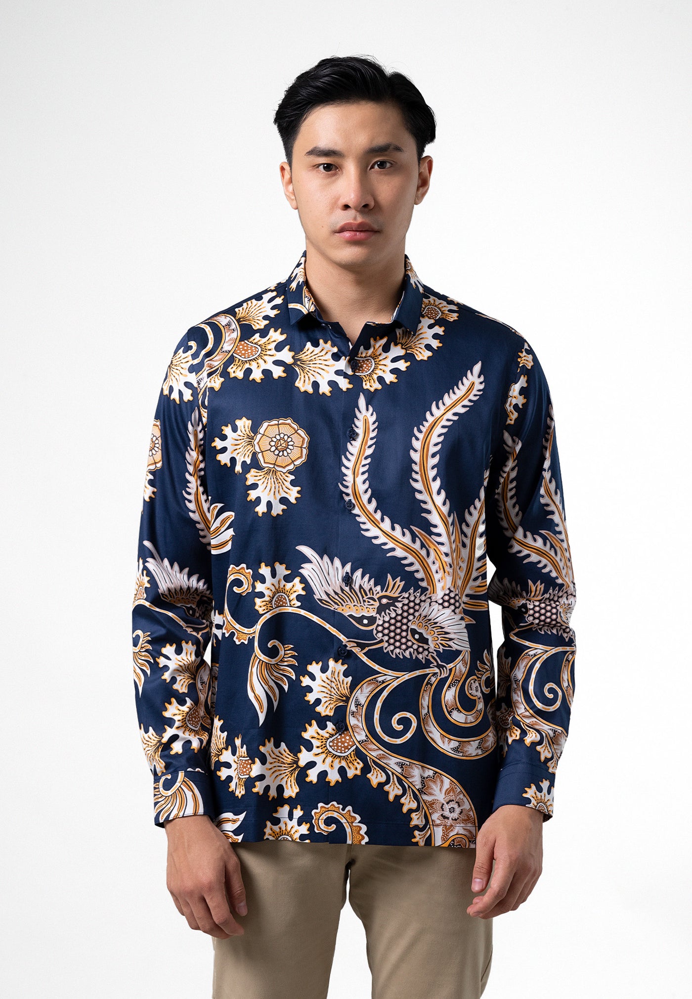 MANZONE Kemeja Batik Pria Lengan Panjang ARZAPATI - NAVY