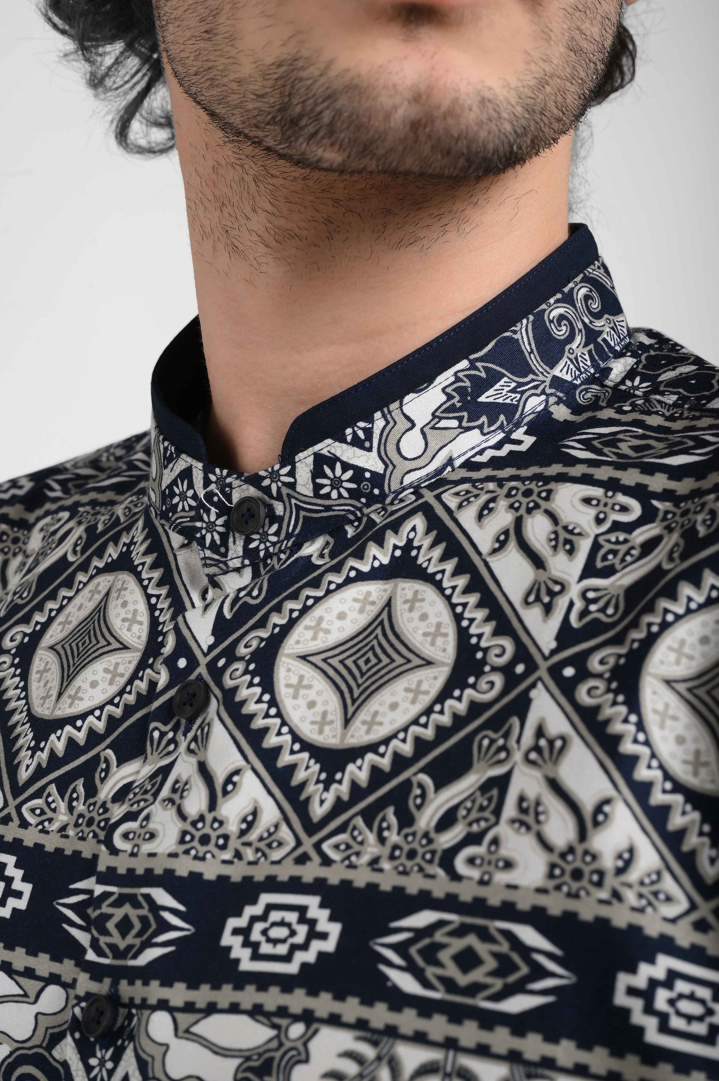 MANZONE Kemeja Batik Shanghai Lengan Pendek DARKARIS - DARK NAVY