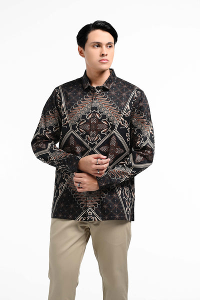 MANZONE Kemeja Batik Lengan Panjang  Pria ZRB-DARSOPARNA-DBR - DK BROWN